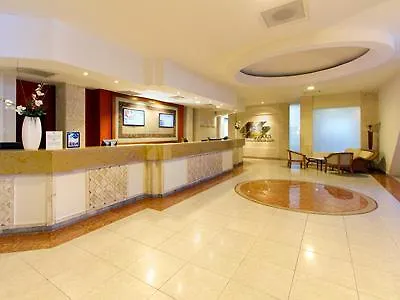 Club Royal Solaris Cancun Hotel