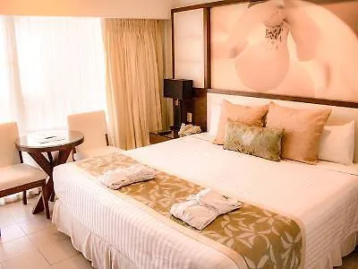 Club Royal Solaris Cancun Hotel