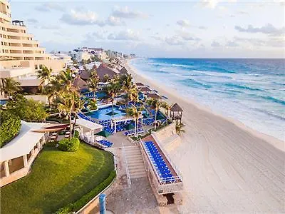 Club Royal Solaris Cancún Hotel